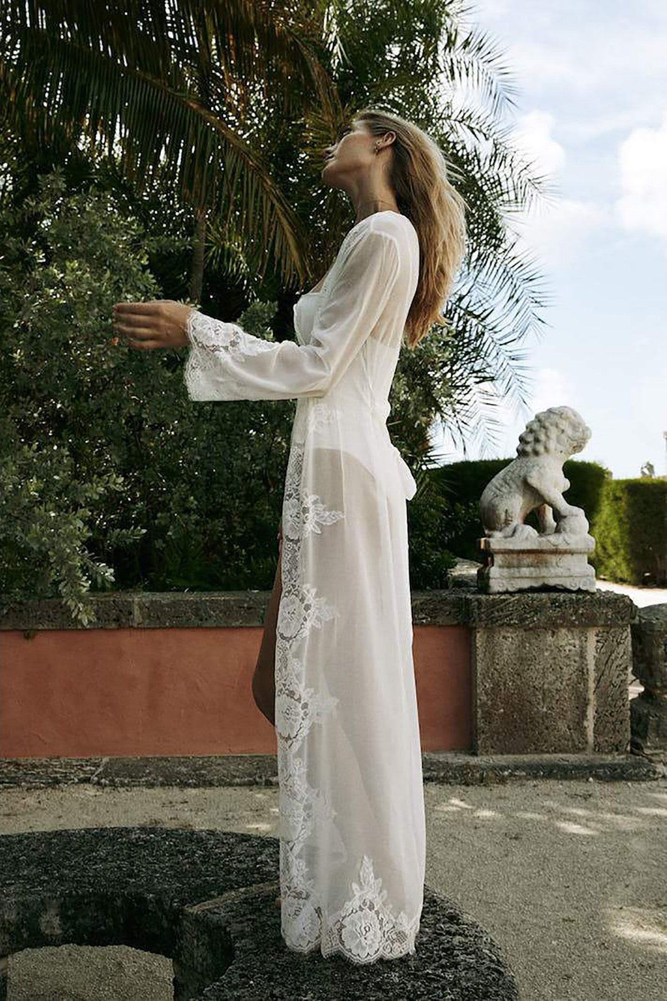 Helena Long Lace Bridal Robe | Homebodii