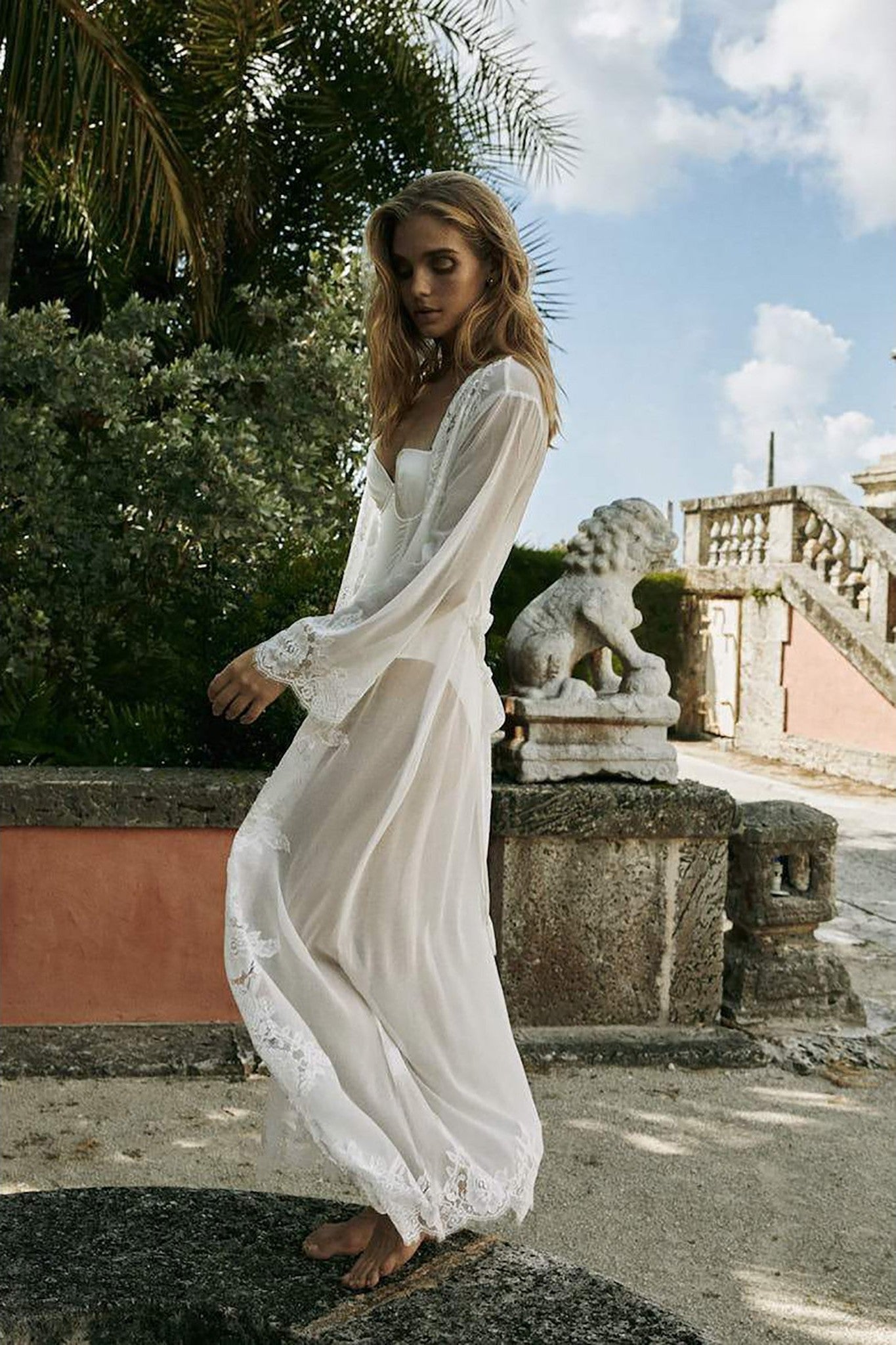 Helena Long Lace Bridal Robe | Homebodii