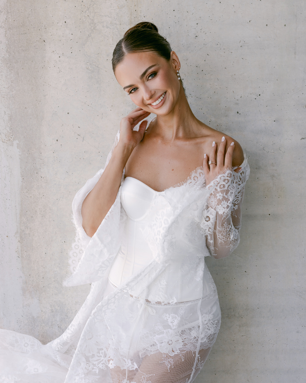 Homebodii Bride of the Month: Mara Burt
