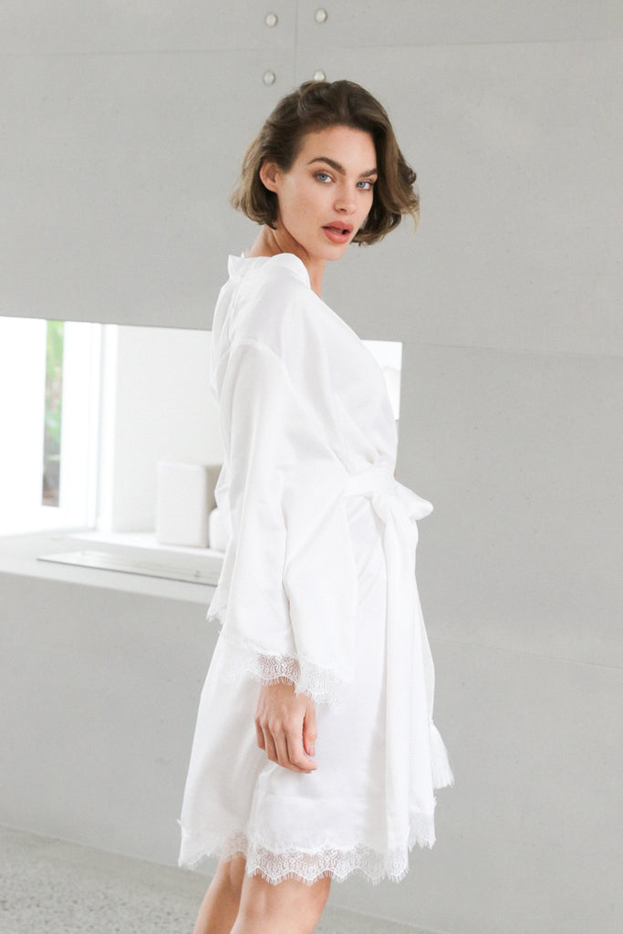 Donatella Robe - White | Homebodii AU.