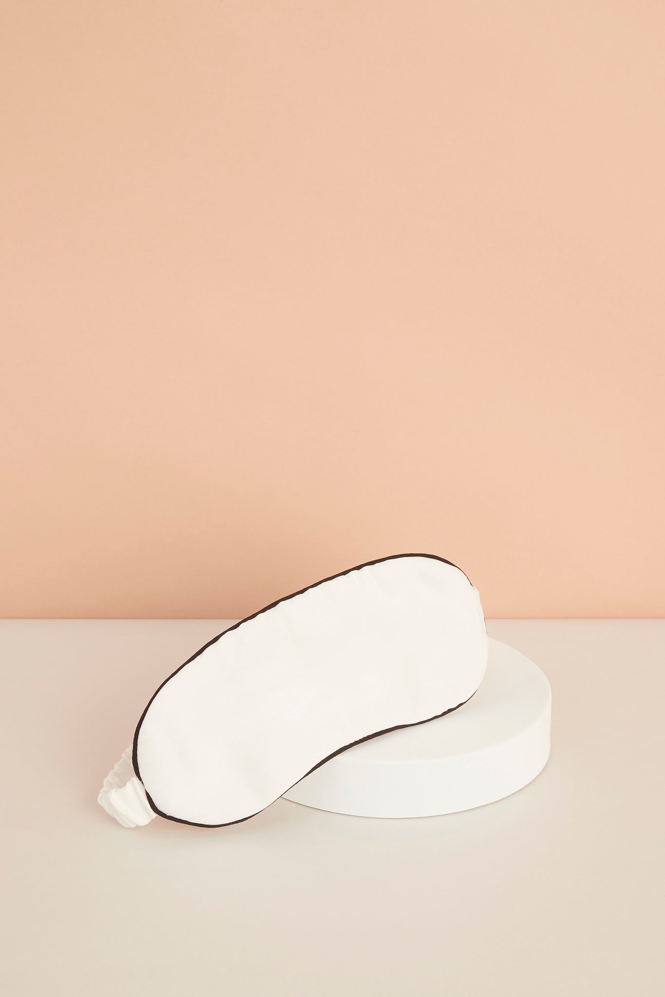 Eva Tencel™  Eye Mask  White With Black Piping | Homebodii